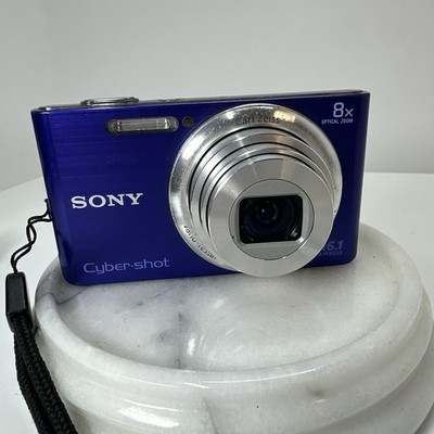 Sony Cyber-shot DSC-W730 16.1MP Blue Digital Camera 8x Zoom 32GB SD New Battery