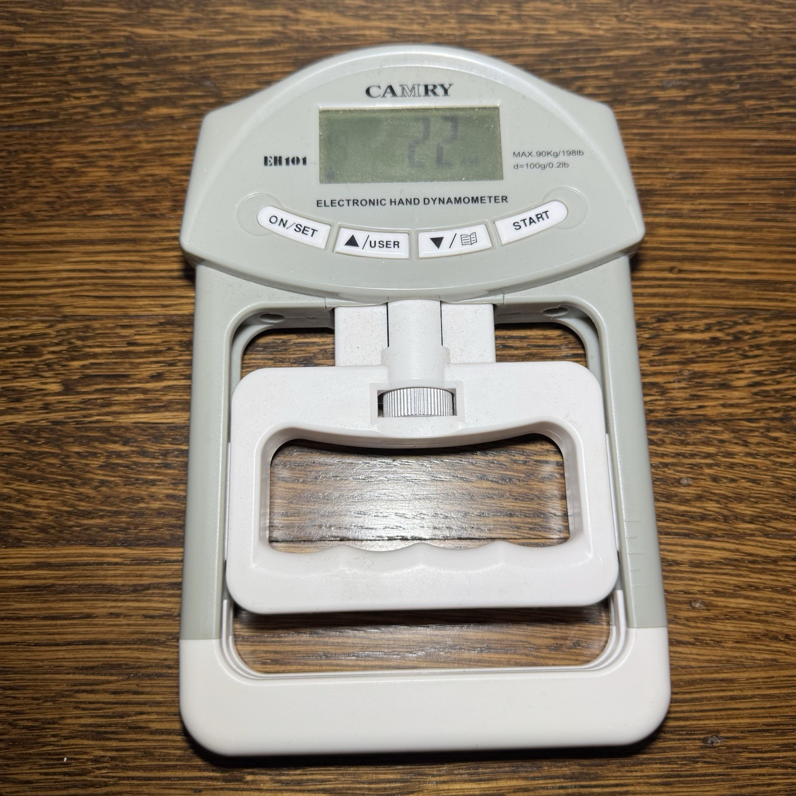 CAMRY Digital Hand Dynamometer Grip Strength Measurement Meter LED EH101 tested