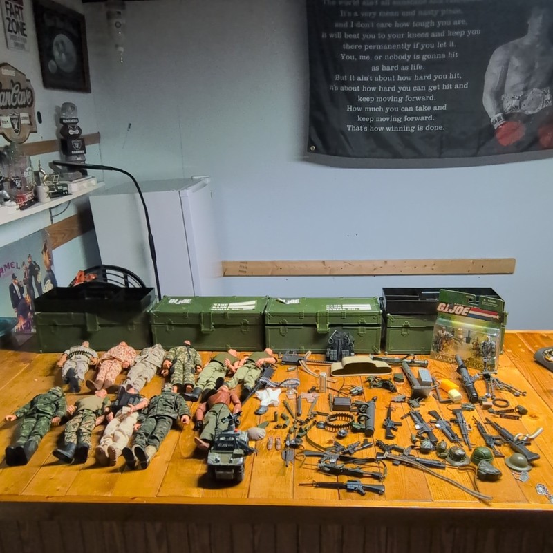 G.I. Joe G.I. Joe Mixed Lot Action Figures w/ Weapons & Gear, Green Case Vintage