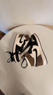 Jordan 1 High Dark Mocha Men s Size 9 retro OG 555088-105