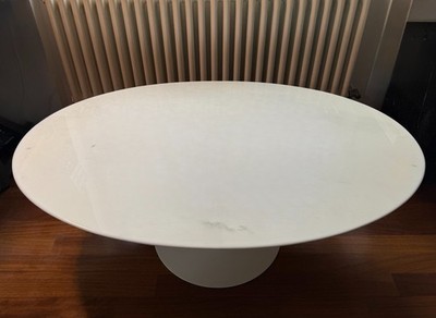 Eero Saarinen Tulip Lounge Tisch, Marmor, low table, marble, Knoll International