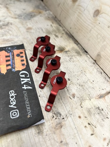 VW Audi Golf Jetta MK4 GTI A4 B5 2.0T ECS Coil Pack Hold Down Bracket Kit Red - Picture 4 of 4