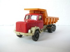 WIKING 670/5b, Saure 1111/1E, Magirus Saturn Muldenkipper Chassis hellgelbgrau 2