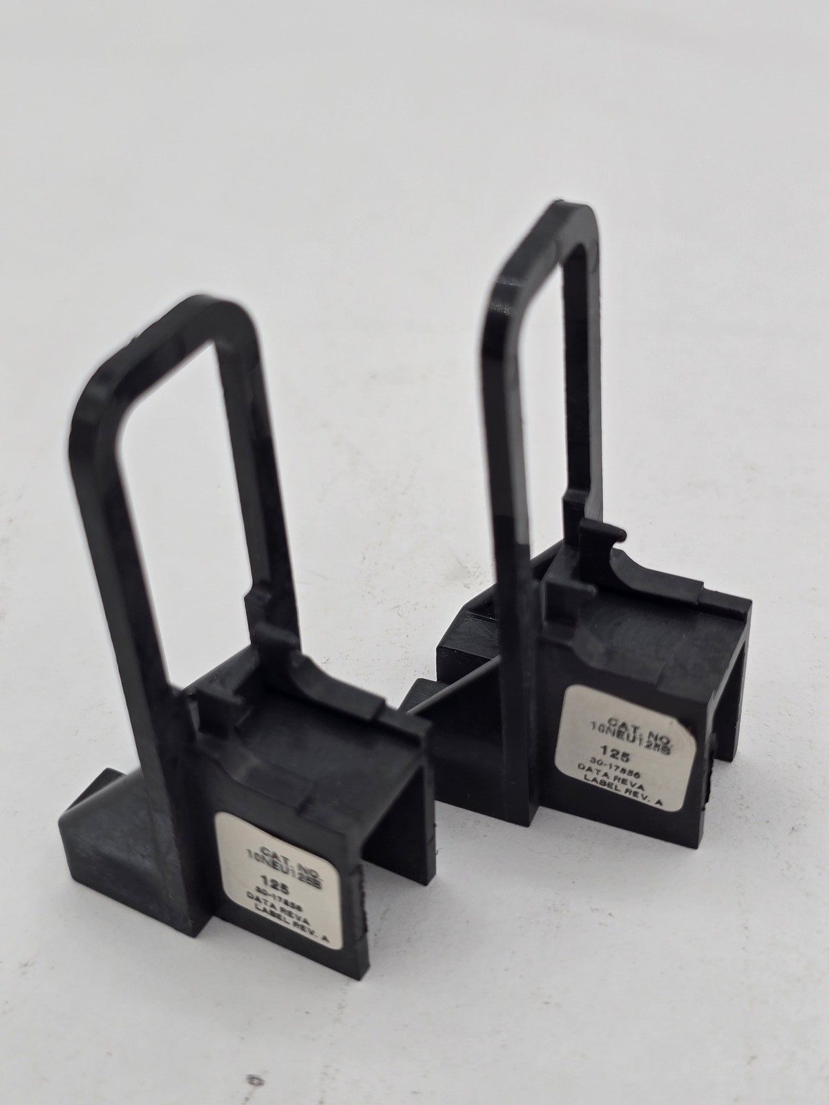 2PC Eaton 10NEU125B BR Loadcenter Neutral Assembly 125A Rev A New
