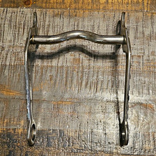 Swept Back Grazing Engraved Silver Bit