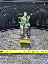 NEW- DropsA 675310 Dual Line Block Valve 2 Outlets 1185463