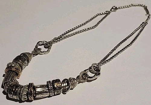 VETEMENTS Hangtag Premier Design 2 toni Siver e Goldt