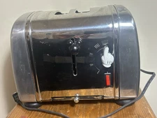 VILLAWARE CLASSIC MICKEY MOUSE 2-SLICE TOASTER DISNEY VINTAGE No Box