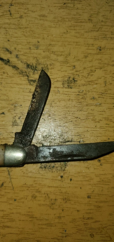 OLD TIMER ScHRADE USA Folding 3 THREE Blade Pocket Knife  - Image 2 of 4