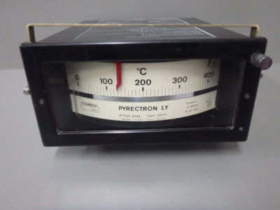LY2C4 - PYRECTRON - LY2C4 / Temperaturanzeige Drehmoment J GEBRAUCHT