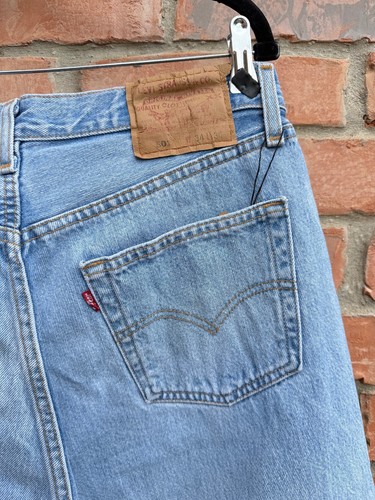 Vintage Levis 501 Blue Button fly Denim Made in USA Jeans Actual 32x29 Light - Picture 4 of 10