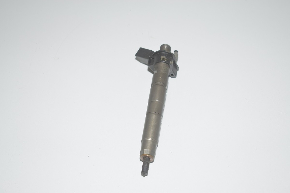 BMW G12 730d Xdrive F21 F20 F30 F31 G30 G31 Injector 8514151  