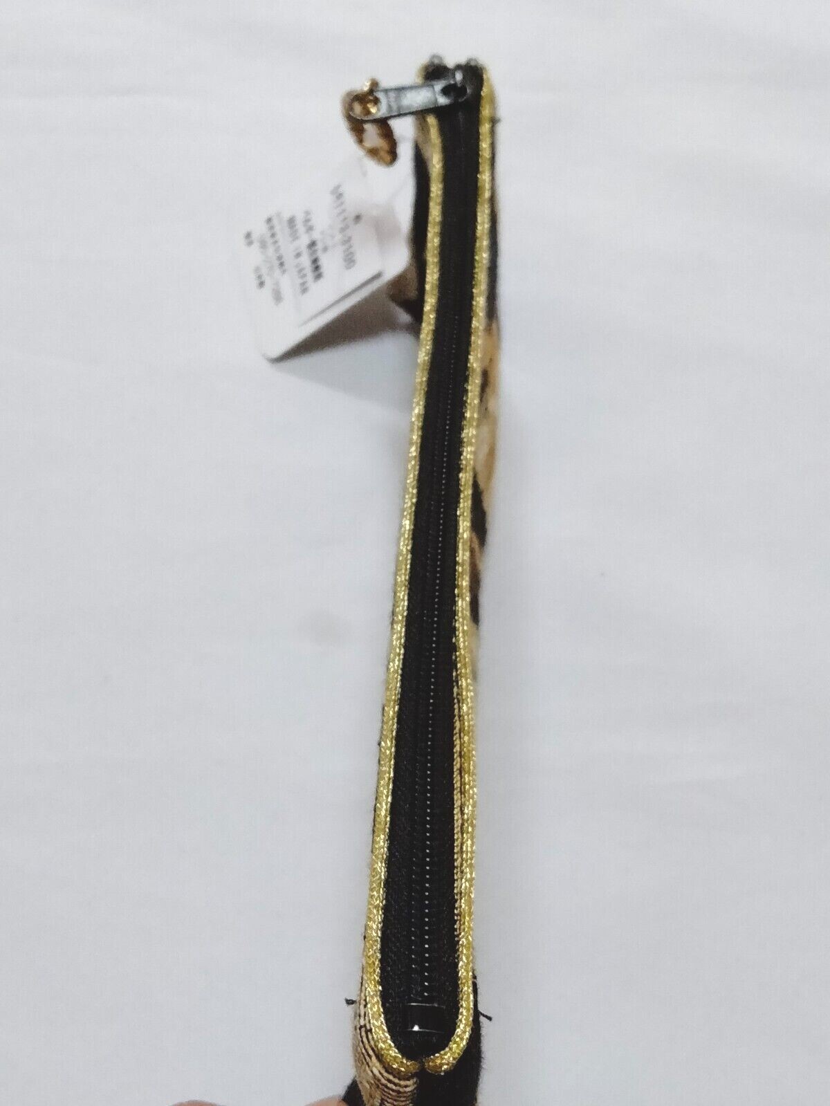 Foto 11 di 28