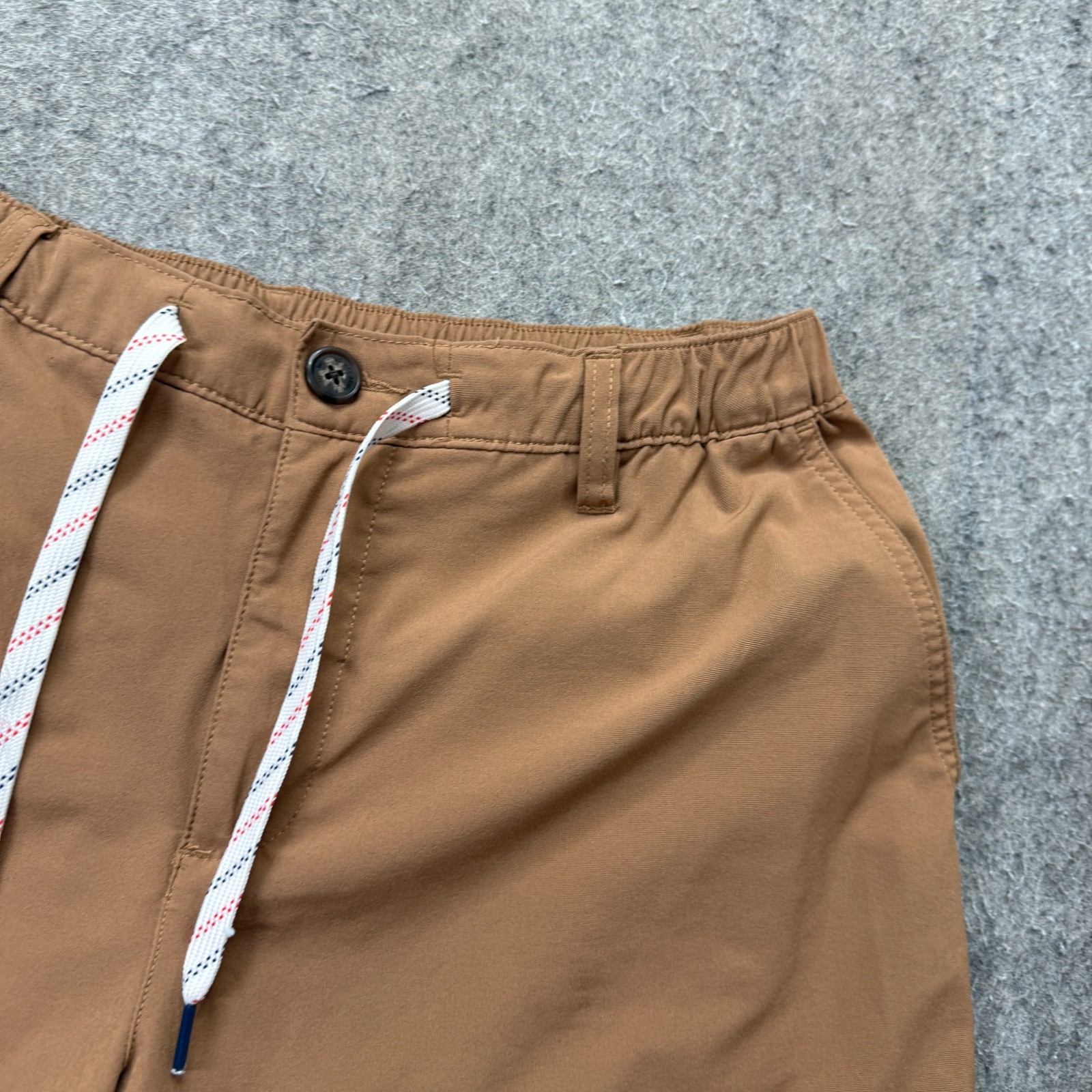 Chubbies Staples Shorts Men L Brown 6" Elastic Regular Fit Stretch b182