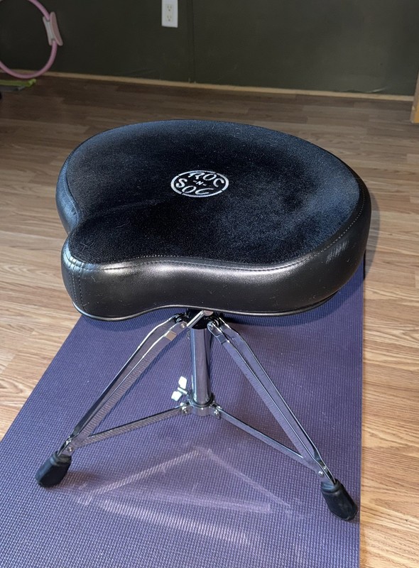 ROC-N-SOC Nitro Throne Black