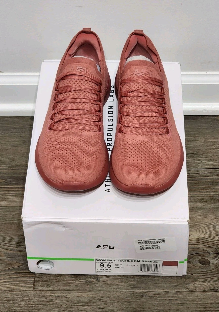 APL TechLoom Breeze Womens Shoe Size 9.5 In Cedar New In Box