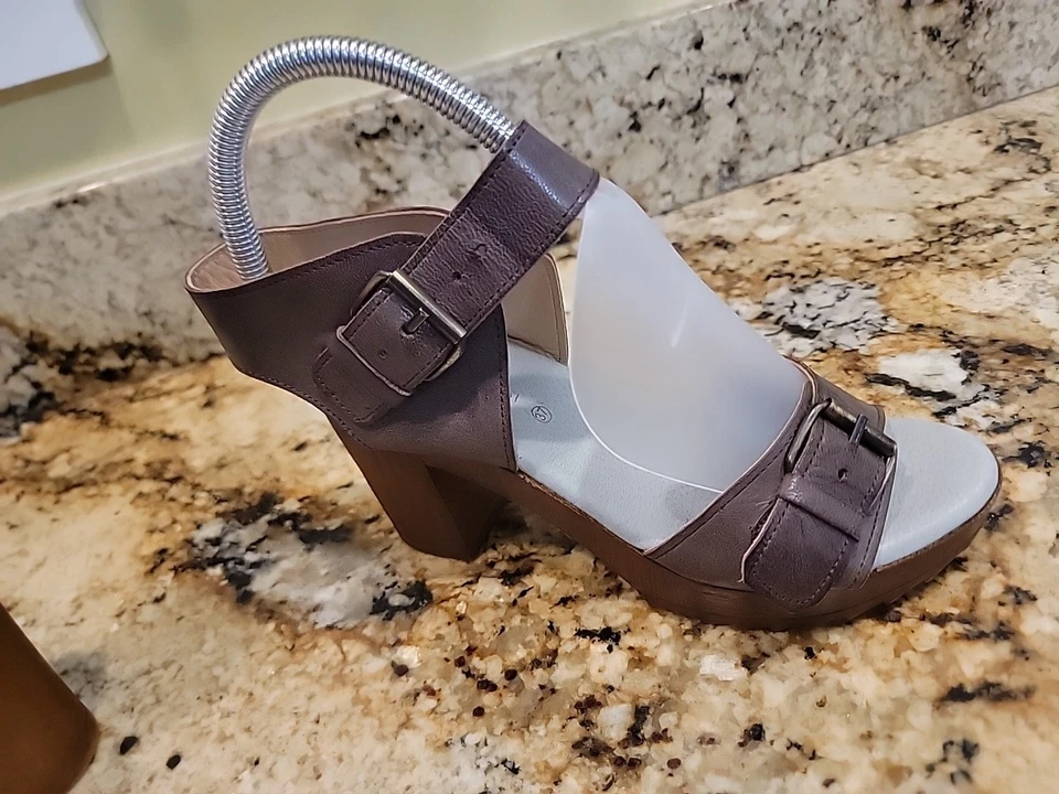 Sandalias de Plataforma Eric Michael Talla 37 Cuero Madera Tacón Bloque Hechas en Portugal Foto 2 de 4