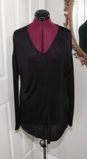 Ann Taylor Loft Black Knit V-Neck LS Sweater Sz Medium