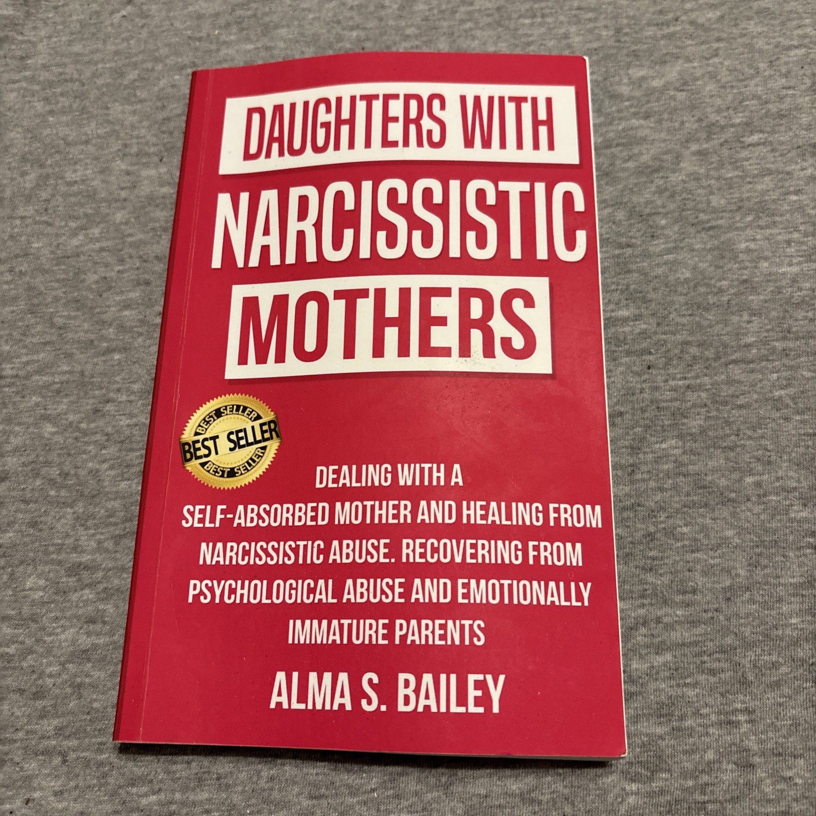 Daughters with Narcissistic Mothers Paperback Or Softback
