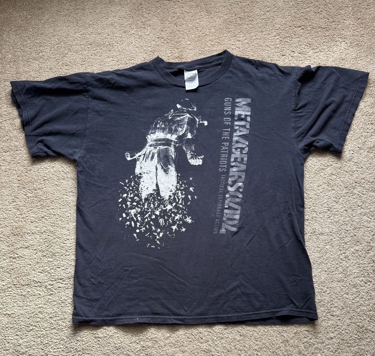 METAL GEAR SOLID T Shirt Large Guns of the Patriots PlayStation Video Game