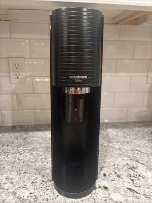 SodaStream Terra Black Sparkling Carbonated Water Club Soda Maker *Machine Only*