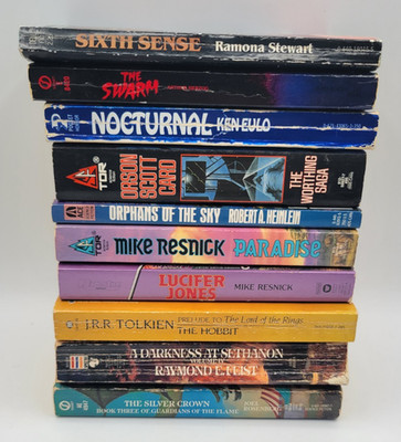 SciFi Fantasy Horror Paperback Book Lot of 10 Signet Bantam Dell 1960-90s