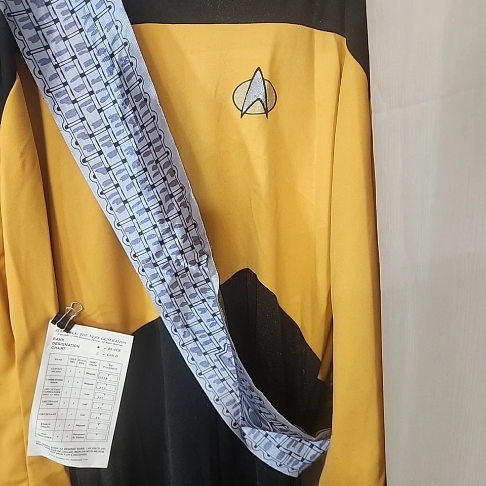 Костюм StarTrek следующего поколения детей LG желтый комбинезон рубины винтажный новый читать - Изображение 2 из 4