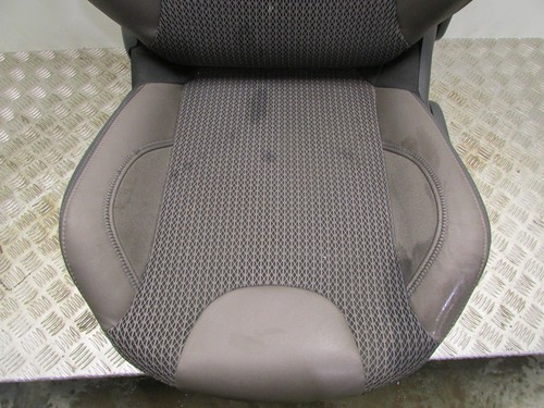 STOEL LINKS VOOR Peugeot 2008 1 PHASE 1 16141778EW - Afbeelding 2 van 5