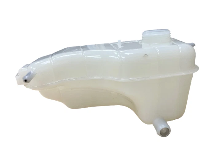 RADIADOR DE AGUA 1765 TANQUE PLÁSTICO 1102679 CON CONECTOR METÁLICO FIESTA 95-09 Foto 2 de 4