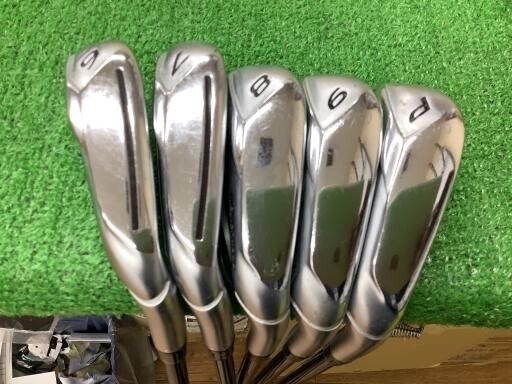 TaylorMade ROCKET BLADEZ Irons #6-9,Pw(5Clubs)/TM7-113/Flex TaylorMade ROCKET BLADEZ Irons #6-9,Pw(5Clubs)/TM7-113/Flex