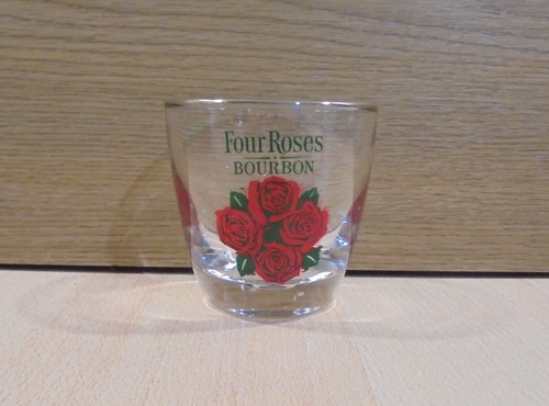 FOUR ROSES BOURBON WHISKEY ADVERTISING VTG WHISKEY GLASS