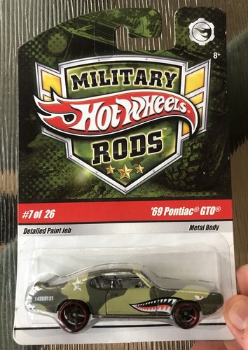 Hot Wheels Military Rods #7 69 Pontiac GTO pintura camuflada 1/64 - Imagen 1 de 3