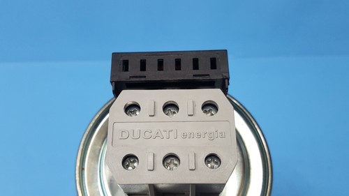 CAPACITOR BANK , XD416462200, DUCATI, 3 X 92 UF/MF, -5 +10%, 3P 415V, 15kVar - Picture 5 of 6