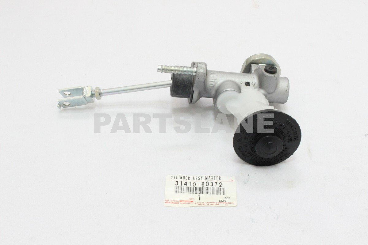 Toyota Land Cruiser HDJ80 HDJ81 HZJ80 OEM Clutch Master Cylinder