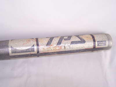 Batte Softball Louisville Slugger TPS CU31 - 33 Pouces 28 Oz - Alliage Série Tournoi