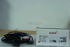 New 1Pcs Panasonic Sunx Photoelectric Sensor EX-21B qe