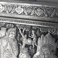 BEAUTIFUL ANTIQUE MIDDLE EASTERN SILVER FIGURAL BOX BY MASTER MAHMOUD EHTEMAM 