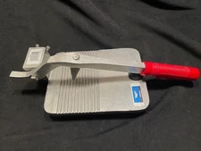 VOLLRATH REDCO Oyster Shucker for your oyster bar settings