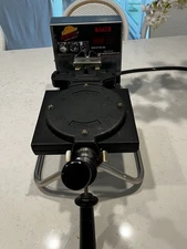 Golden Malted Waffle Maker Extra Large