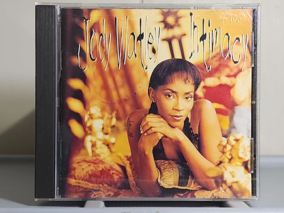 Lot of 11 cds dance R&B pop rock tracy chapman lisa stansfield jody watley cameo - Image 4 of 4