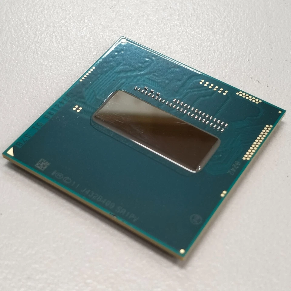 Intel Core i7-4810MQ CPU 2.8 GHz 6MB L3 47W 4-Core Processor Socket PGA946 SR1PV - Image 3 of 4