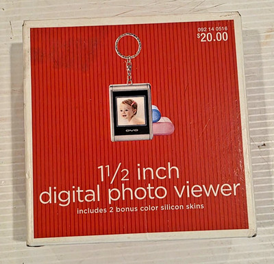 OVO 1.5in Digital Photo Viewer Keychain Rechargeable Black 2 Skins 59 Photos
