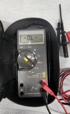 Fluke, 79 Series II, w/ Case and Probes, Works! (Read Description)