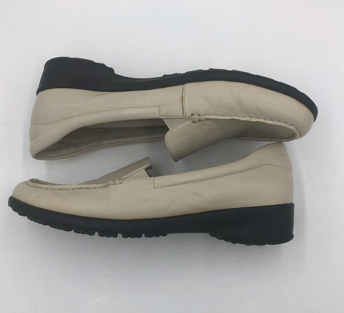 Easy Spirit Womens Beige Leather Loafer Shoe Size 7.5W - Picture 3 of 7