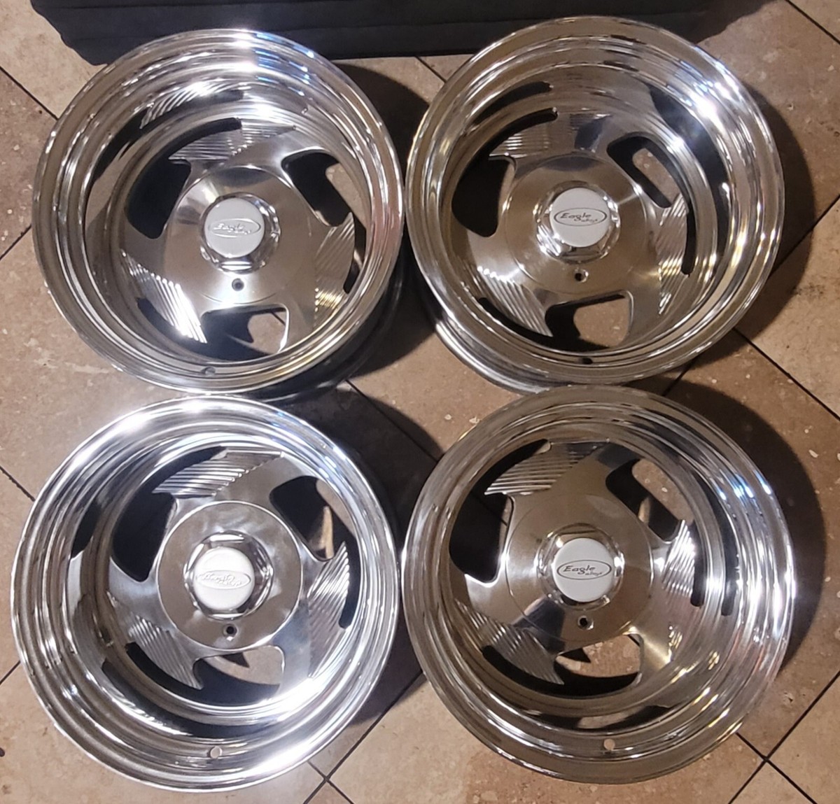 ガレージ整理　2003-2004 Burton（・・・・5) 6x5.5 lug 15x10 wheel Chevy Toyota Nissan rim Boyd Centerline