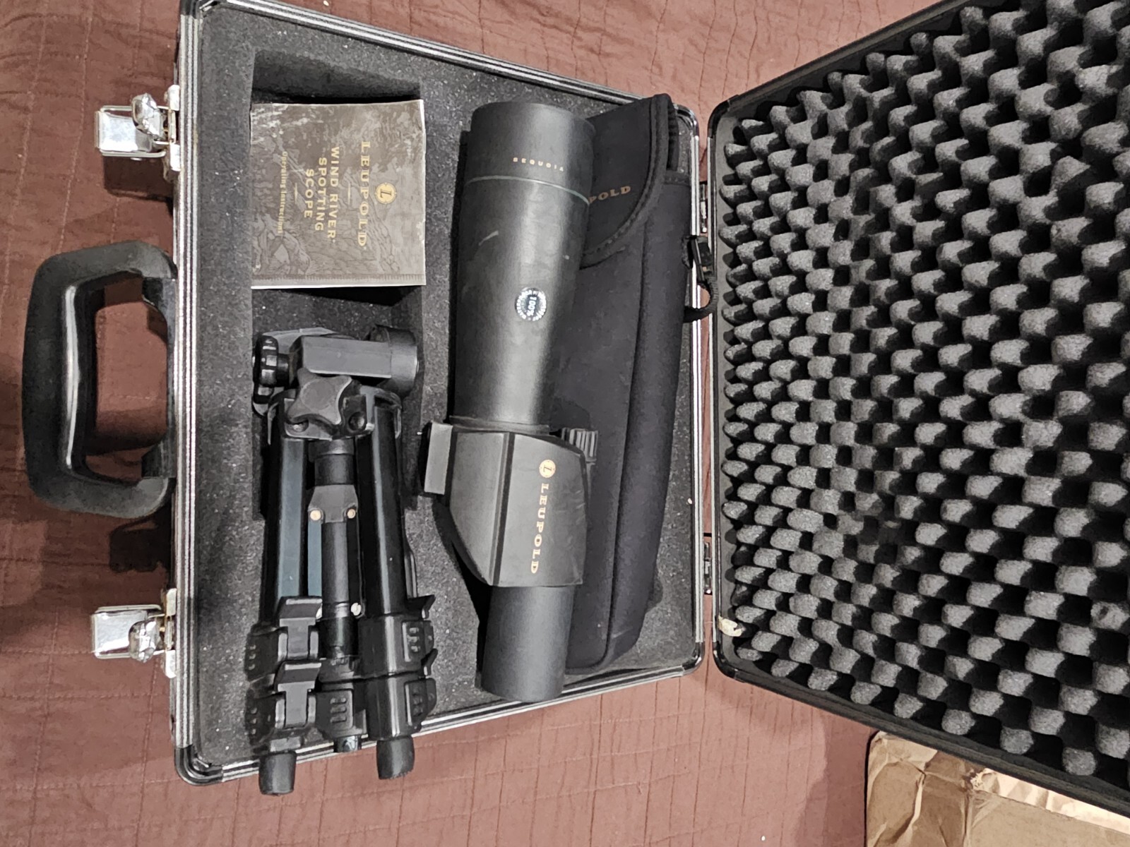 Leupold Sequoia Spotting Scope 1545x60mm Straight, Green Ring Barely