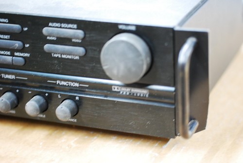 Carver CT 26V AV Preamplifier/Tuner Powers Up No signal Pass AS IS for parts - Picture 4 of 6