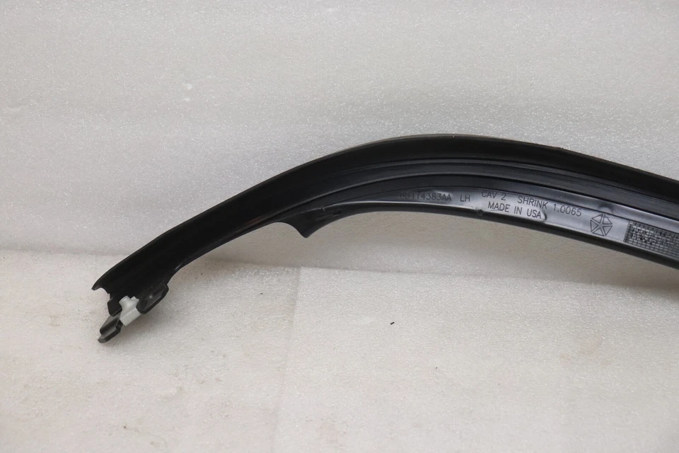 Dodge Ram 2500 3500 DT 2019-2024 soporte delantero izquierdo sello de soporte 68414383aa OEM Foto 2 de 4