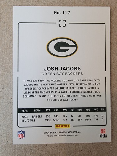 Panini Photogénique 2024 - Josh Jacobs #117 Argent /150 - Photo 3 sur 3