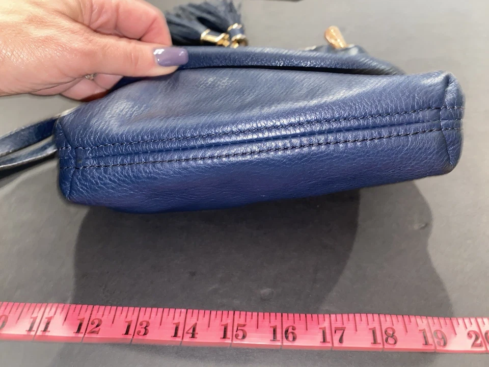 Bolso de Mano MICHAEL KORS Camden Cuero Negro Guijarro Bandolera Cordón Borla Foto 3 de 4